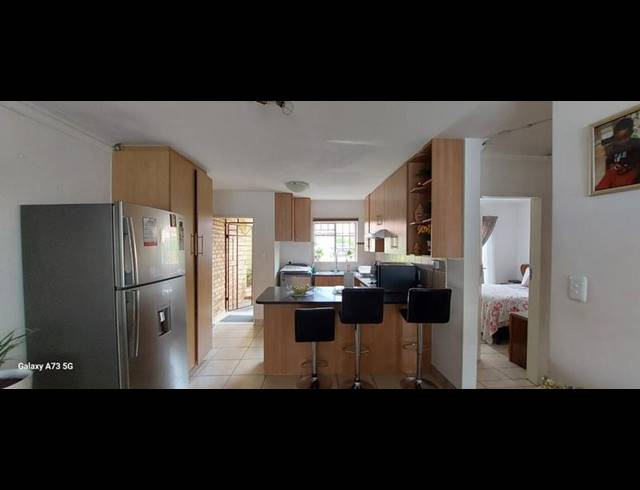 2 BEDROOM TOWNHOUSE FOR SALE IN THERESA PARK